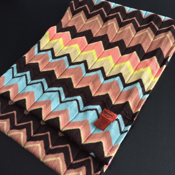 Missoni for Target Chevron Infiniti Scarf - Picture 2 of 4